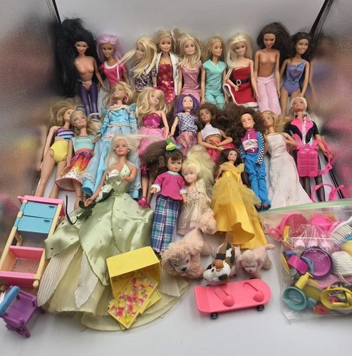 Vintage Mattel Barbie Doll Collection 80s-2000s 22 Dolls 3 Dogs Accessories