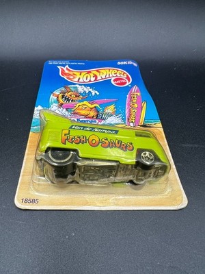 Hot Wheels VW Bus Green 5Sp 1998 Van De Kamps Exclusive Creased