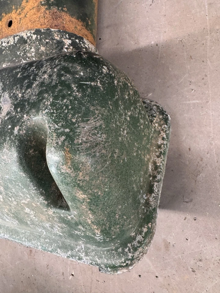 1966 年道奇 Coronet 燃油填充气箱填充颈部四分之一面板外壳 1/4 — 第 4/4 张图片