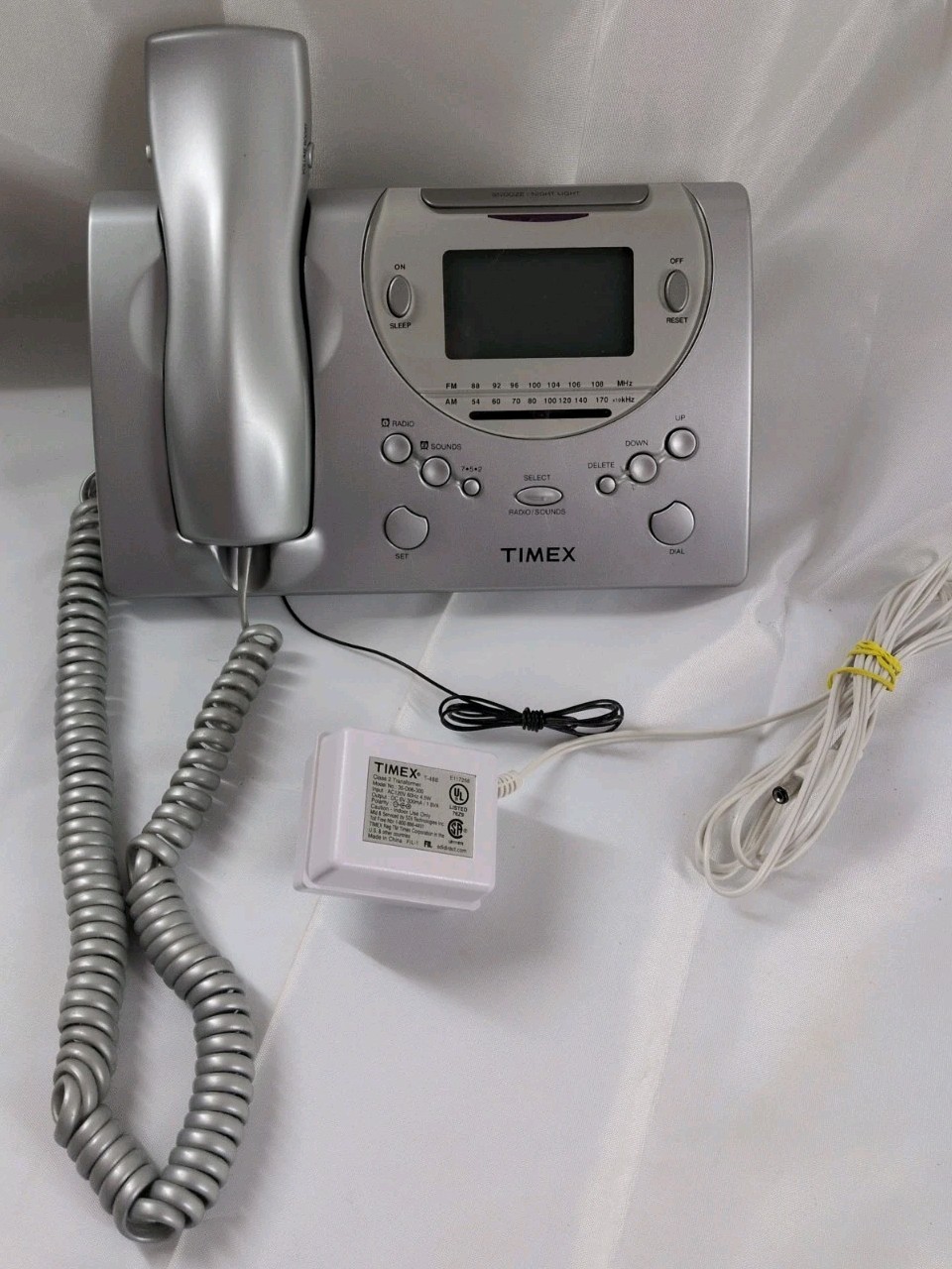 Vintage Timex Corded Telephone & AM/FM Radio Alarm Clock with Nighlight Tested