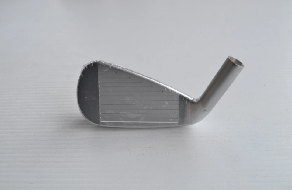 New Cleveland Launcher XL 20° 4 Iron Head - Image 2 of 2