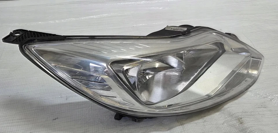 Frontscheinwerfer Ford Focus III BM51-13W029-NA- Rechts Scheinwerfer Headlight - Bild 3 von 4