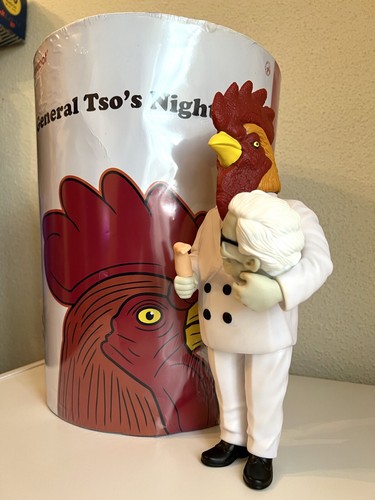 KIDROBOT General Tso's Nightmare Frank Kozik. White - Imagen 2 de 4