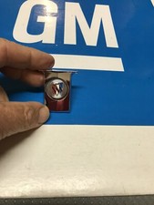 Nos Buick Emblem Skylark 71-72 Vintage Gm Sail Panel Door Panel Emblem 9801857 Nos Buick Emblem Skylark 71-72 Vintage Gm Sail Panel Door Panel Emblem 9801857
