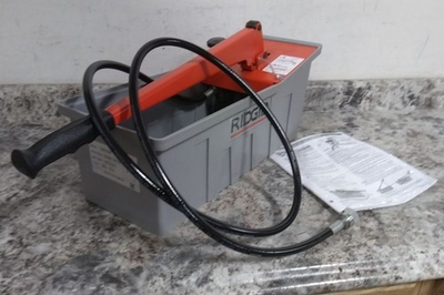 #ad Ridgid 50557 1 2 In NPT Discharge Connection 13.5 L Tank Pressure Test Pump $299.99