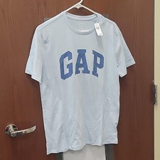 GAP Boys T Shirt NWT