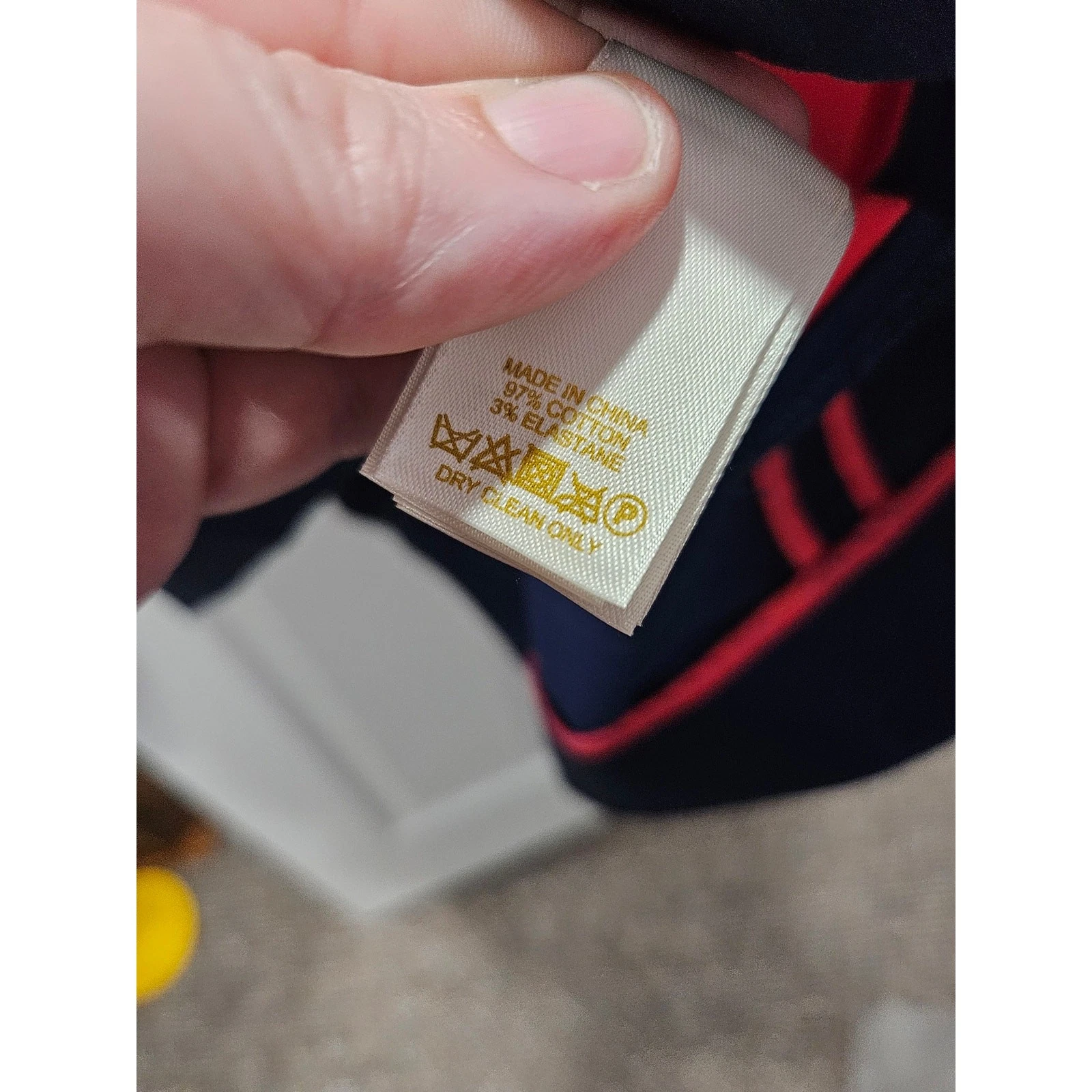 Abito Kate Spade $358 rosa Sawyer scollo a V aderente e svasato con cintura taglia 4