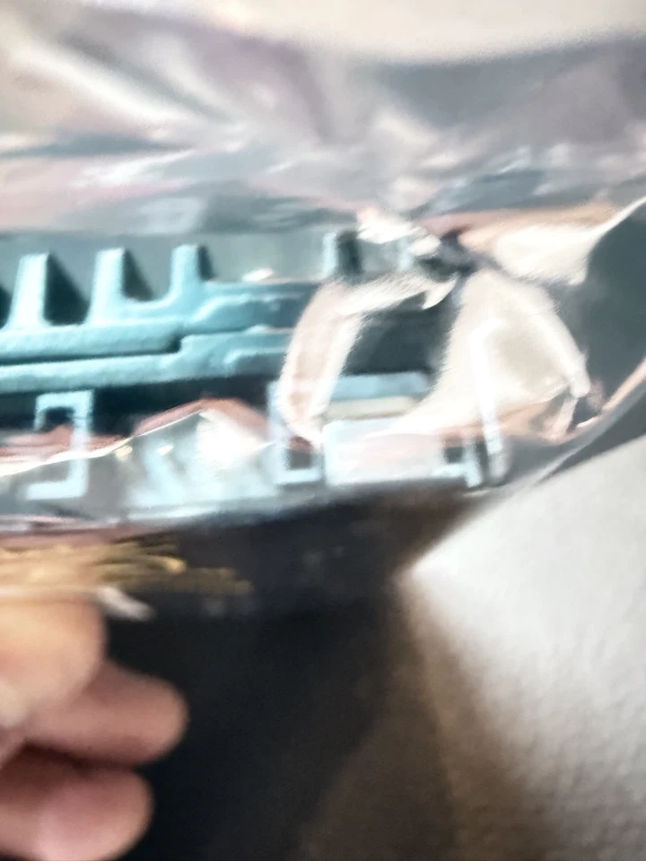 R87FK PX04SRB192 Dell 1.92TB SSD RI SAS 12GBPS 512N 2.5-inch brand new sealed - Image 2 of 4