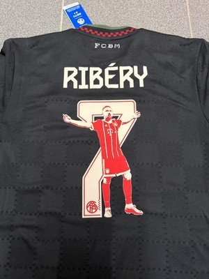 -SONDERFLOCK- FC Bayern München Franck Ribéry Trikot Legends Cup Paulaner Player