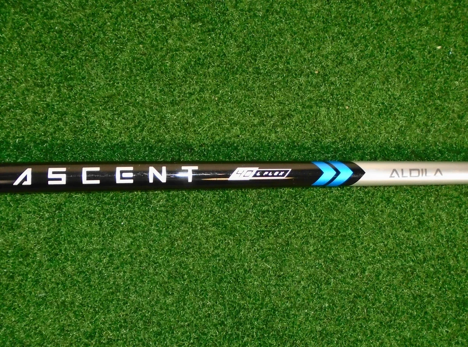 New Women's Cleveland Halo XL 27* 6 Hybrid, Aldila Ascent 40 L Flex, Cover - Image 2 of 3