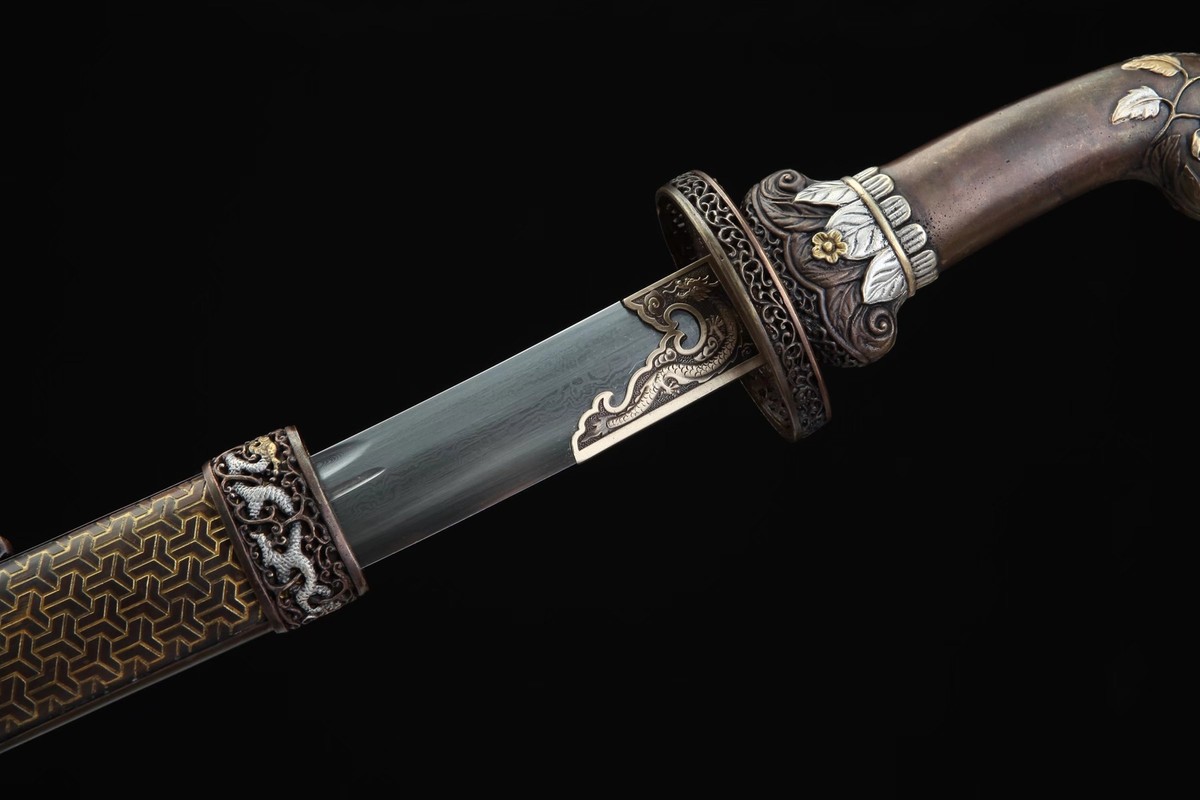 Chinese Qing Dynasty Oxtail Dao清朝牛尾刀 Clay Temepered Damascus