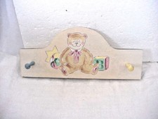 CHILD'S ROOM WOODEN WALL HANGING CLOTHES RACK 2 HOOKS  TEDDY BEAR TRIM