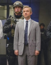 MARTIN FREEMAN - Black Panther GENUINE SIGNED AUTOGRAPH MARTIN FREEMAN - Black Panther GENUINE SIGNED AUTOGRAPH