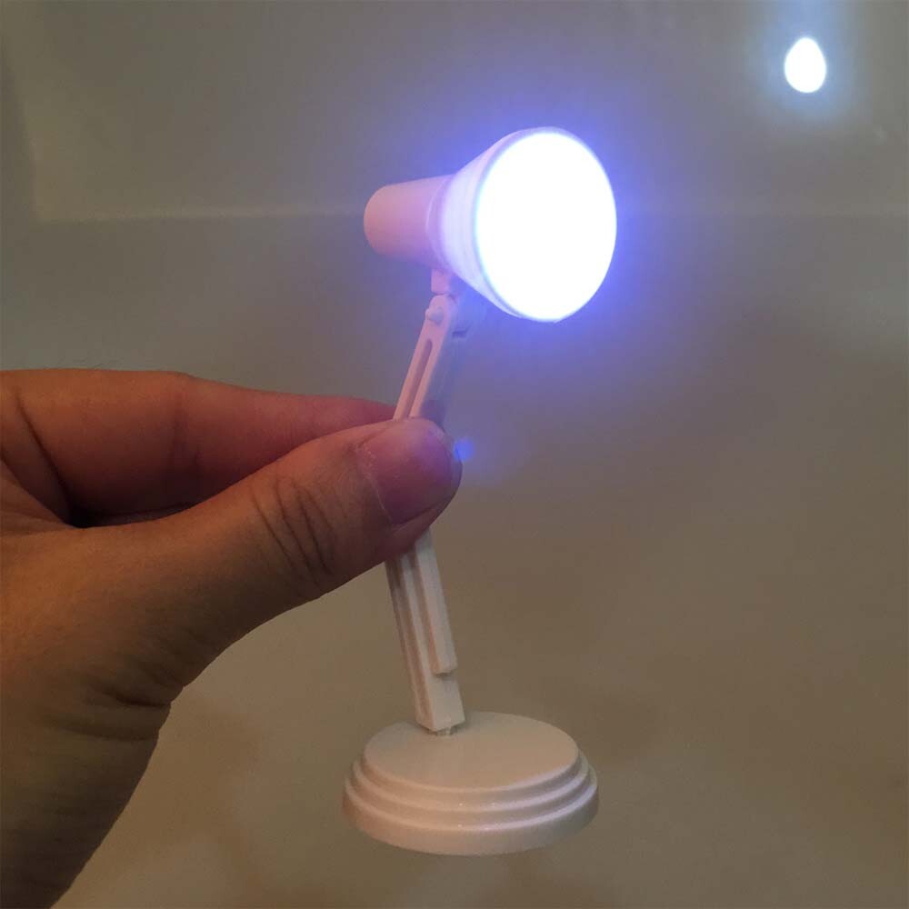 1/12 Scale LED Wall Sconce – Miniature Lighting For Dollhouses, Bedroom Display, Decorative Furniture Lamp