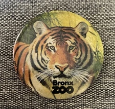 Vintage 1981 New York Bronx Zoo Tiger Button  Pinback Round 2-1/4” Metal