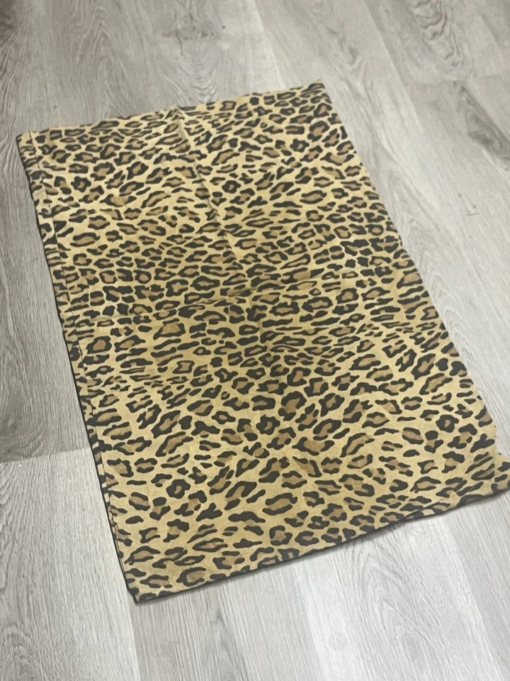 Ralph Lauren Aragón Sábana Ajustable Completa y Una Funda de Almohada Estampado Leopardo Guepardo Foto 2 de 4