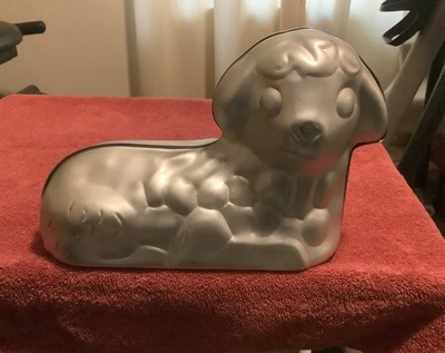 Vintage 1974 Wilton Traditional Easter Lamb Cake Pan 2 Piece, 3D #502-2014