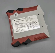 Allen Bradley 440R-D22R2 Ser A Safety Relay