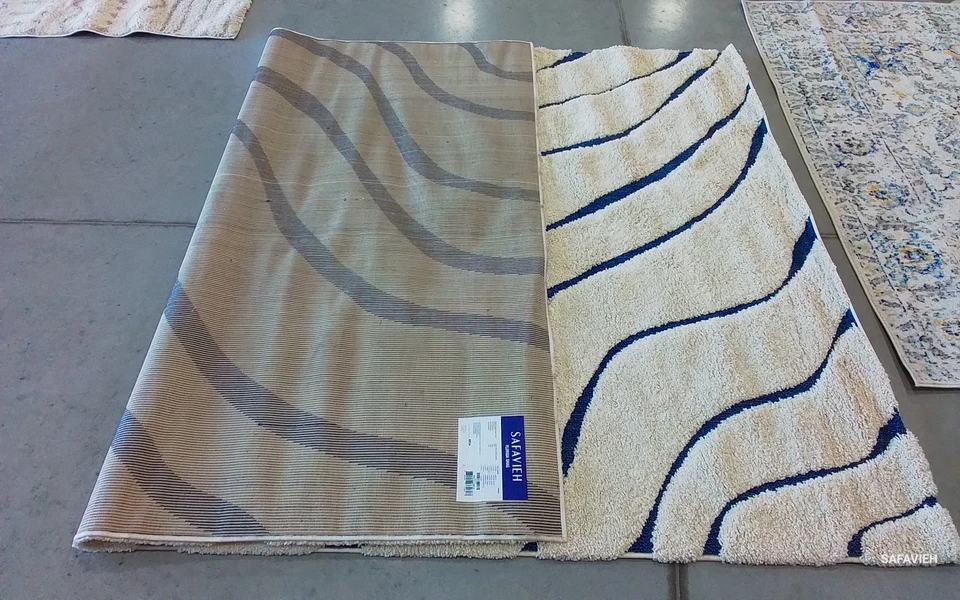 Alfombra CREMA/AZUL 6'-0" x 9'-0" defecto, precio reducido 1172777414 SG472-1165-6 Foto 2 de 4