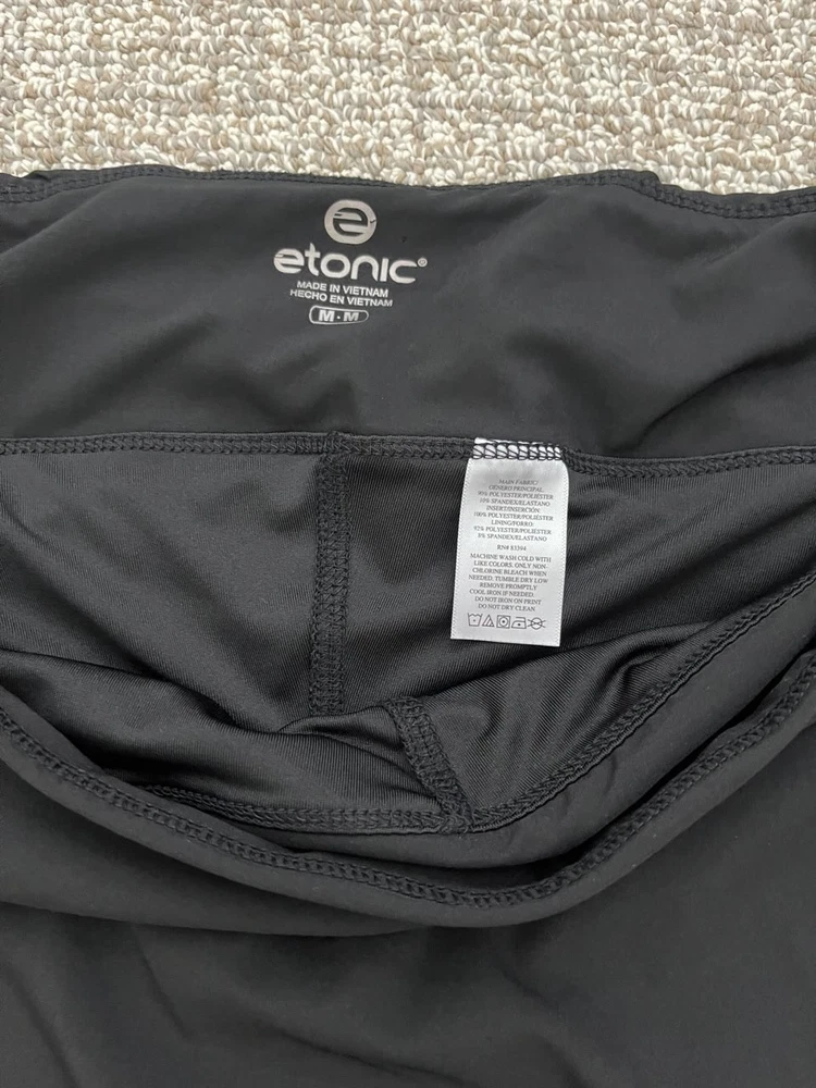 Etonic Pleated Flare Tennis Skirt with Zip Pocket - Size M