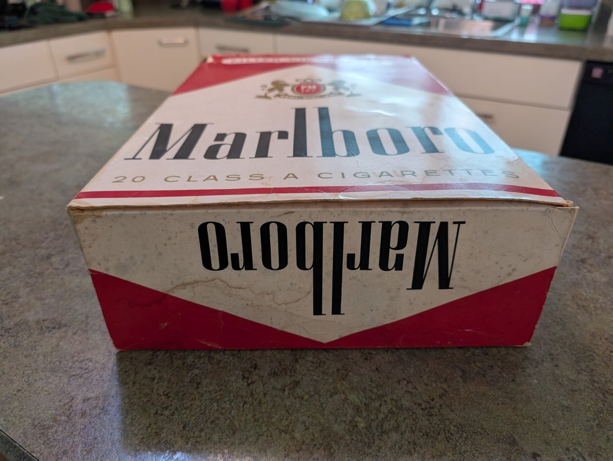 20 class a cigarettes Vintage 1985 Marlboro 20 Class A Cigarettes Large Store Display 19