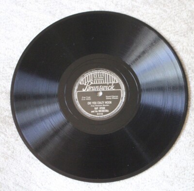 Kay Kyser - It Must Have Been Two Other People / Oh You Crazy Moon  78rpm (1939)