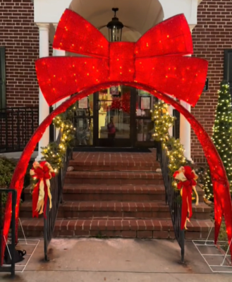 #ad Home Accents 9.5 ft. Giant Twinkling LED Red Bow Archway Holiday Decoration NEW $349.99