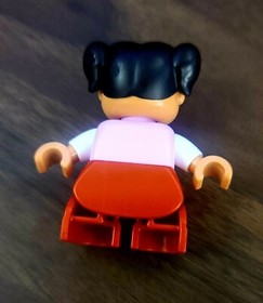 Lego Ville DUPLO 10617 Replacement Figure Girl Bow Shirt My First Farm