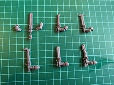 6 World Eaters Khorne Berzerkers Chainswords (bits)