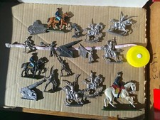 semi-round, odd lot of 15 tank cannon soldiers, 40mm unpainted lead figures