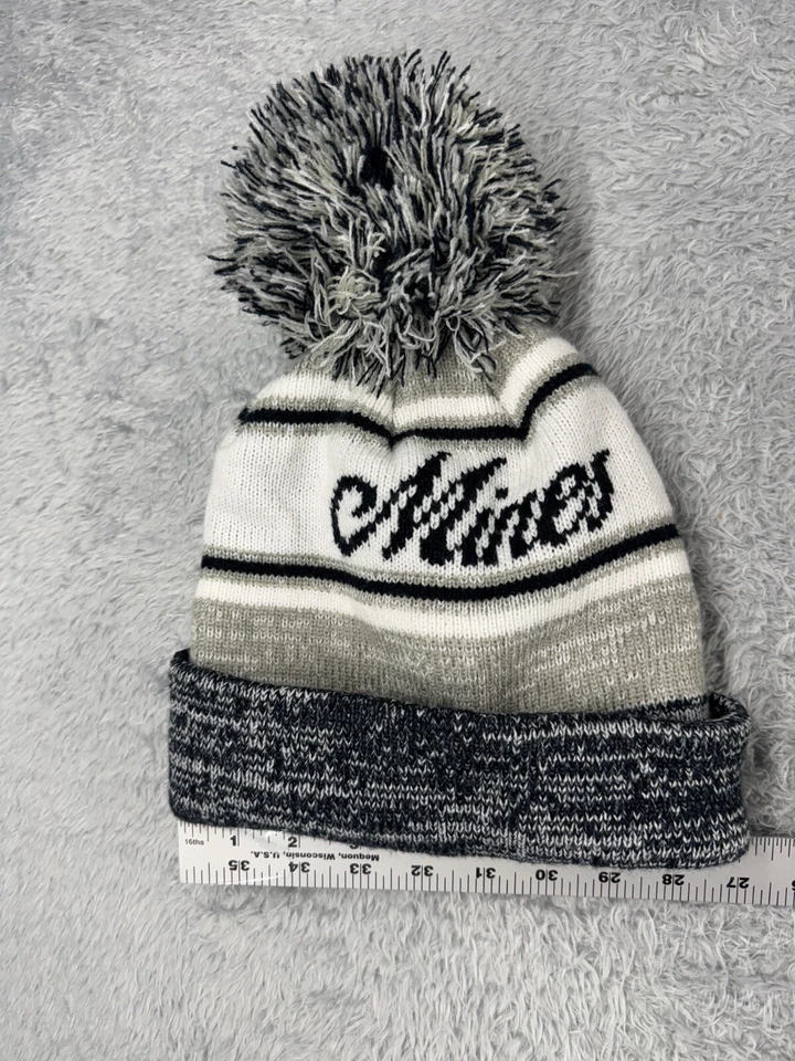 Gorro School Of Mines Toque Adulto Tamanho Único Cinza Branco Pom Colorado Carvão Zephyr - Imagem 4 de 4