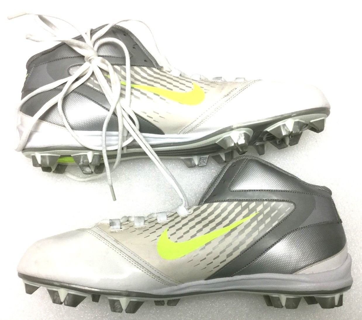Nike SpeedLax 3 LaCrosse Cleats, Mens Lightweight LAX Athletic Cleat