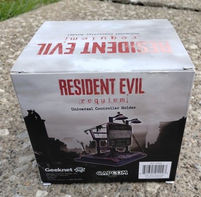 Resident Evil Requiem Universal Controller Holder Gamestop Capcom Geeknet