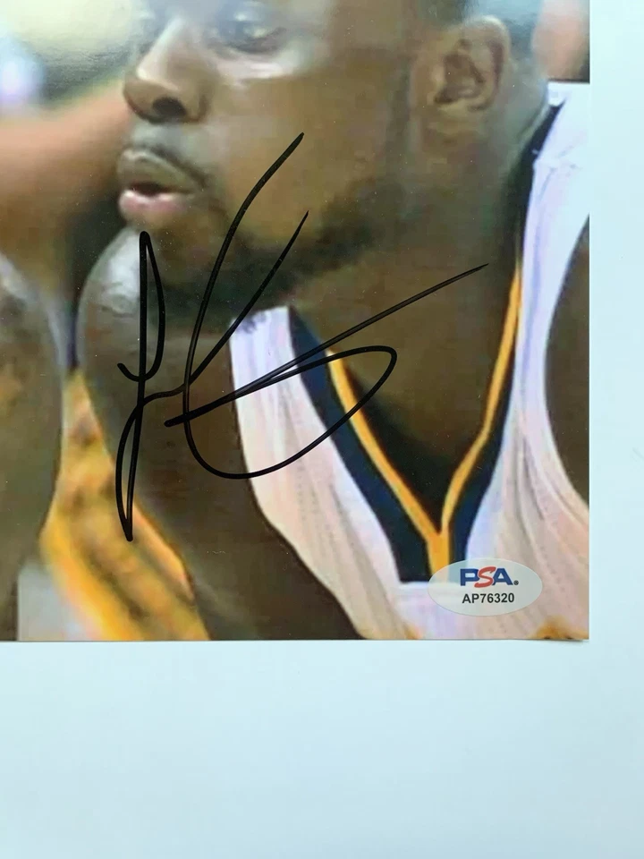 Foto autografiada firmada por Lance Stephenson de 8x10 soplando en oreja de Lebron James PSA  Foto 2 de 2