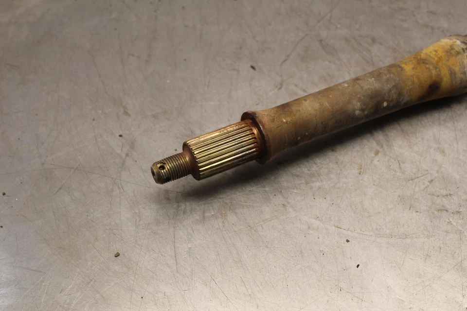 1993 YAMAHA KODIAK 400 YFM400FW 4X4 REAR AXLE BACK WHEEL PIVOT BOLT SHAFT A169 - Image 3 of 4