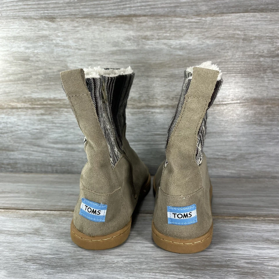 Toms Kids крошечные 2 песок замши искусственного меха Непал ботинки размер 6Y - Изображение 4 из 4
