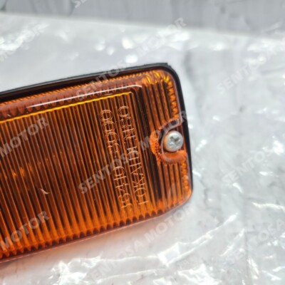 Suzuki SJ Sierra Samurai Front Side Marker Lamp LH + RH Pair Set