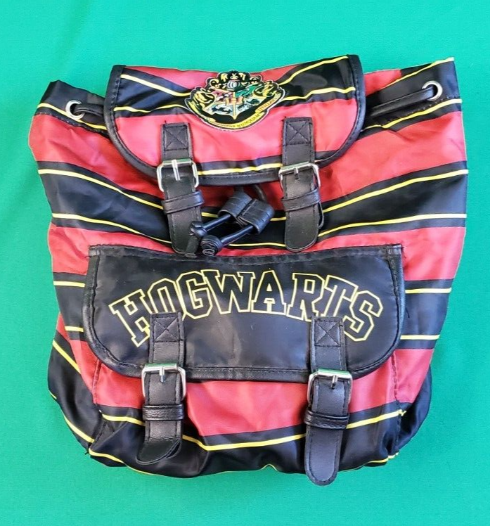 Harry Potter Hogwarts Crest Canvas Backpack Rucksack Red Yellow Stripes Black Harry Potter Hogwarts Crest Large Backpack, Lunch Bag and  main image 4