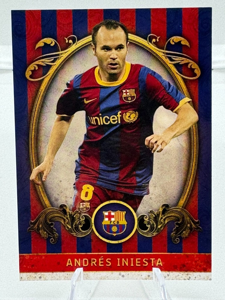 2023-24 Topps FC Barcelona Vintage Team Set Featuring Andres Iniesta #VB-8