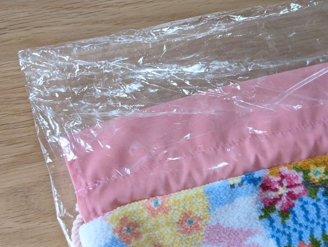 FEILER × Chesty Dreamy Balloon Drawstring Pouch - image 3