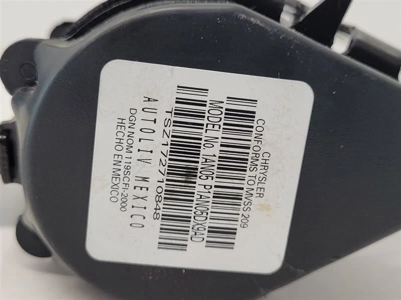 2019-2019 DODGE JOURNEY LEFT LH 2ND ROW RETRACTOR BLACK - Imagem 2 de 4