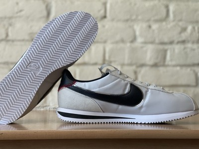 Nike Cortez Jackie Robinson Day HV6724-001 Photon Dust Black  display picture 2