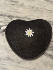 LUFTHANSA EDIELWEISS Oktoberfest amenity kit bag business class