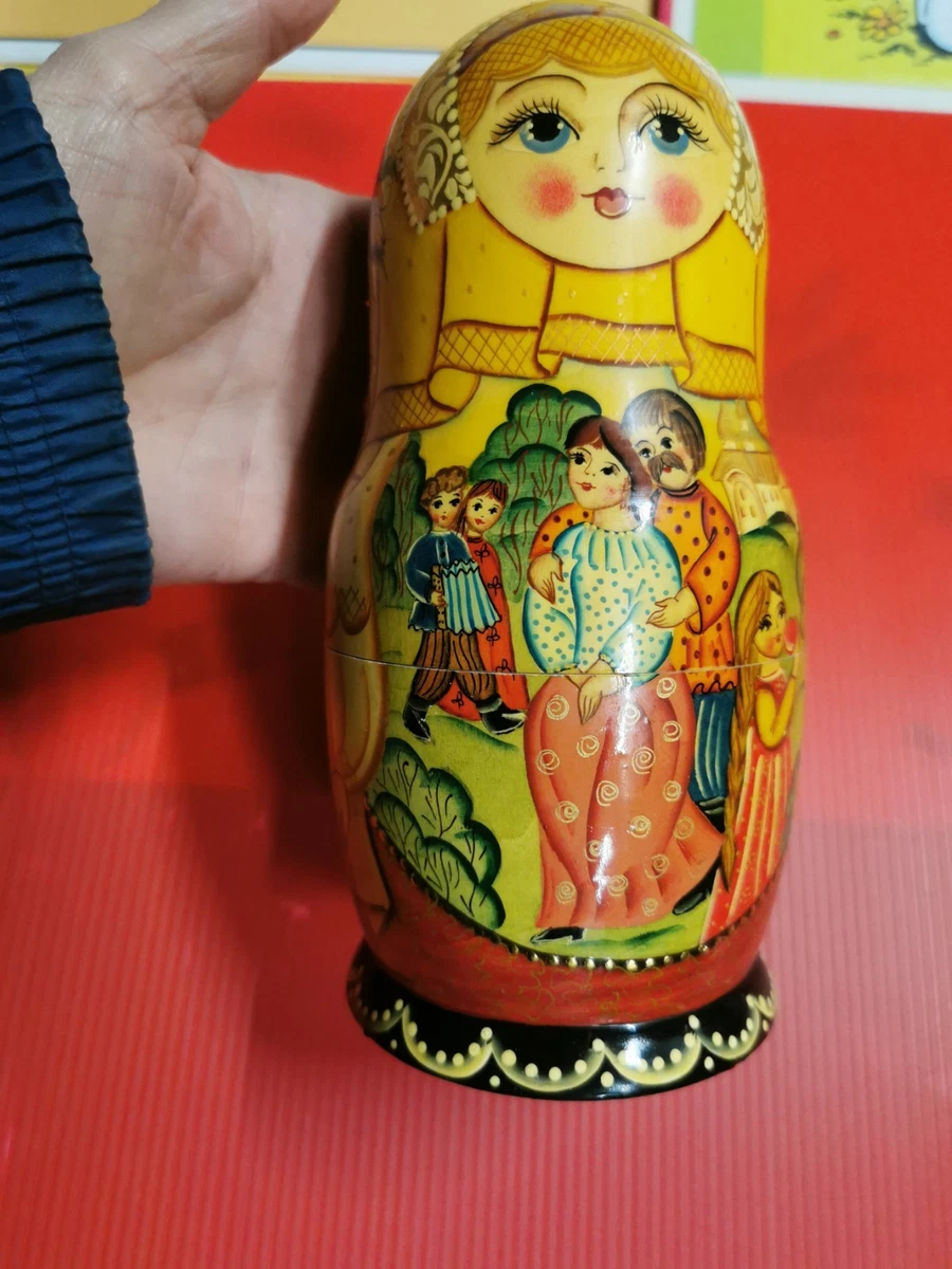 Poupées Russes Matriochka En Bois – Lot De 7 Pièces Vintage