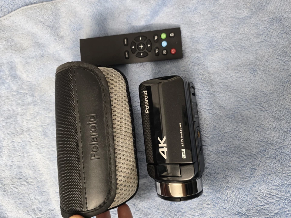 Polaroid 4K 18X Zoom Touch Screen Wi-Fi Camcorder - Black - Image 2 of 4