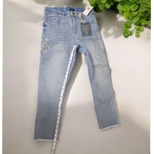 Democracy High Rise Skimmer Ankle Jeans Embroidered Detail Ab Solution Size 10P - Picture 3 of 9