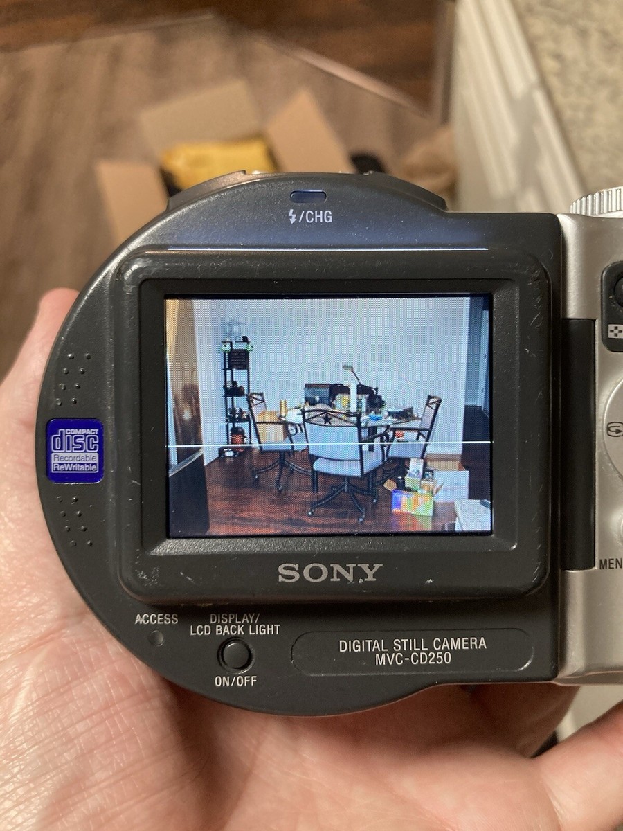 Sony MVC CD250 2MP CD Mavica Digital Camera with 3x Optical Zoom