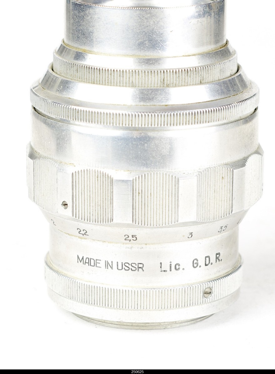 Jupiter-11 f4/135mm MADE IN USSR Pentacon Lic.G.D.R #6419523 Lens