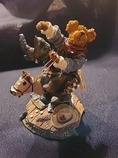 Boyds Bears & Friends Bearstone Collection Bronson Steadfast Hangin Tough