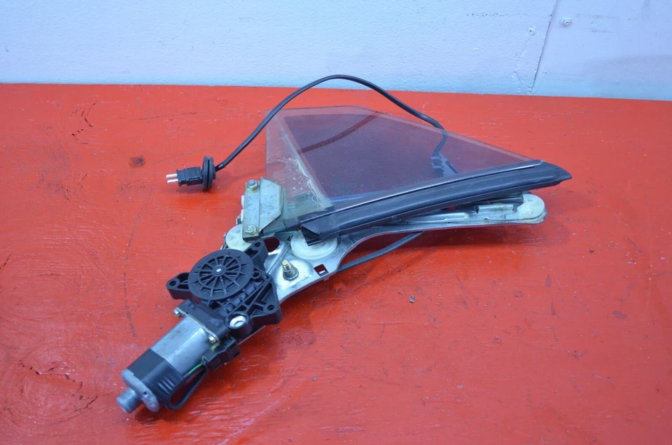 97-04 MERCEDES-BENZ R170 SLK320 CUARTO PASAJERO TRASERO DERECHO CRISTAL CON MOTOR OEM Foto 3 de 4